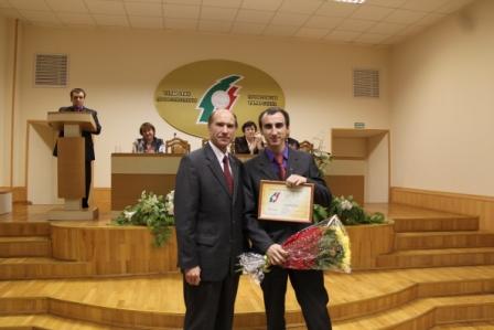 Mol_Lider