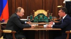 Путин потребовал выровнять зарплаты учителей по регионам