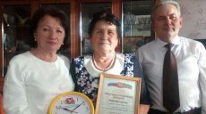 Ветераны образования принимали поздравления с юбилеями