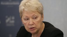 Министр Ольга Васильева - об учебниках, Шекспире, школьной нагрузке и объединении вузов