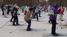 Почти тысяча педагогов Набережных Челнов приняли участие в лыжных гонках