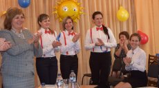 В Нижнекамске 19 молодых специалистов приняли в Профсоюз образования