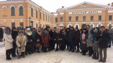 Члены профсоюза побывали в новогоднем Санкт-Петербурге
