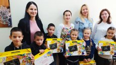 Помогли собраться в школу