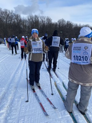  Ветераны КНИТУ пробежали на лыжах 2020 метров